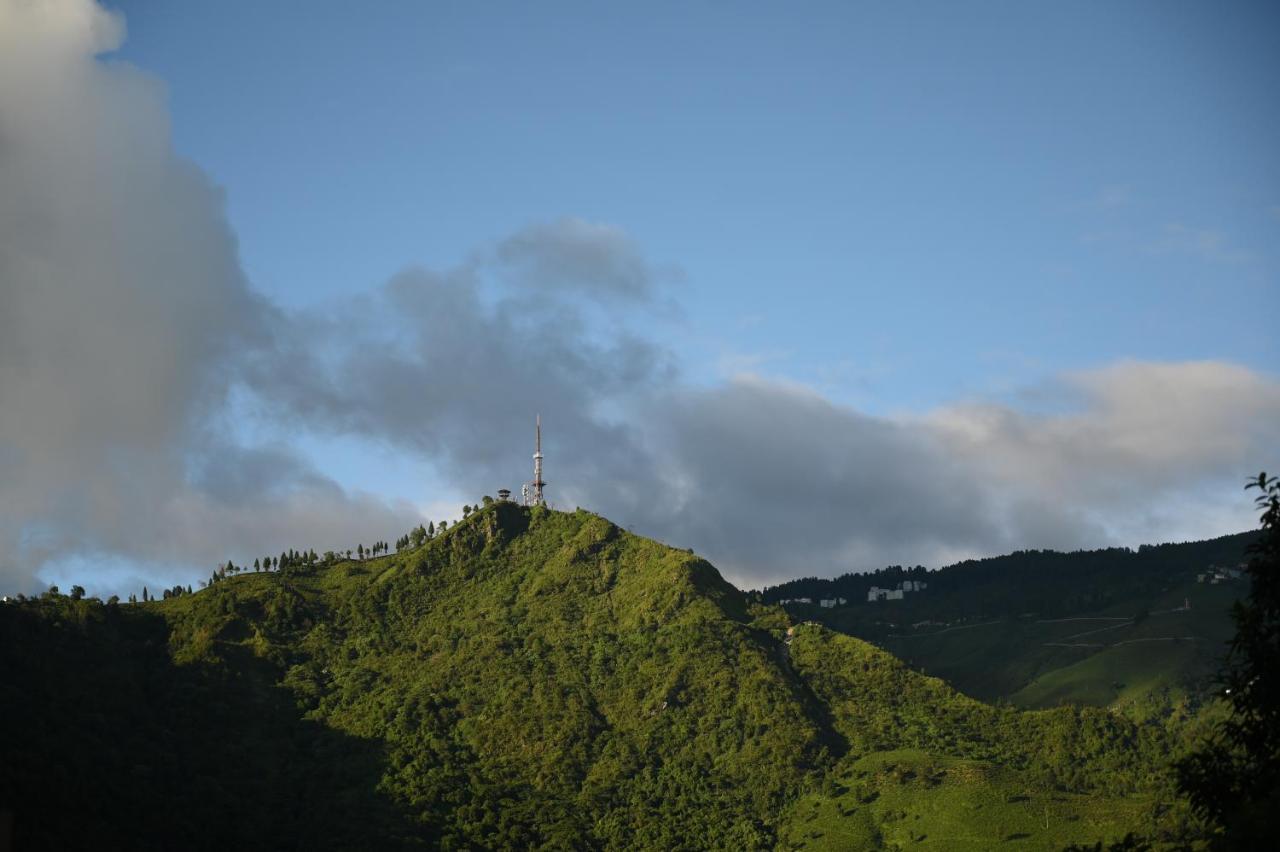 Taj Chia Kutir Resort & Spa Darjeeling Дарджилинг Экстерьер фото